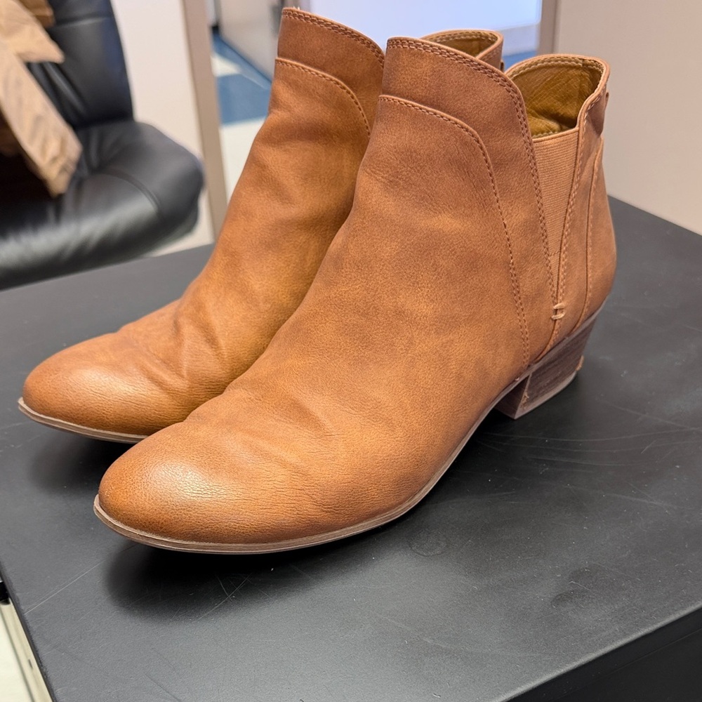 Circus by Sam Edelman Tan Ankle Booties